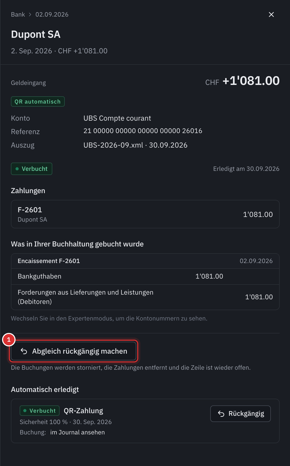 Eine über ihre QR-Referenz automatisch abgeglichene Zeile: die Zahlung der Rechnung F-2601, die Buchung Bank an Debitoren und die Schaltfläche Abgleich rückgängig machen.
