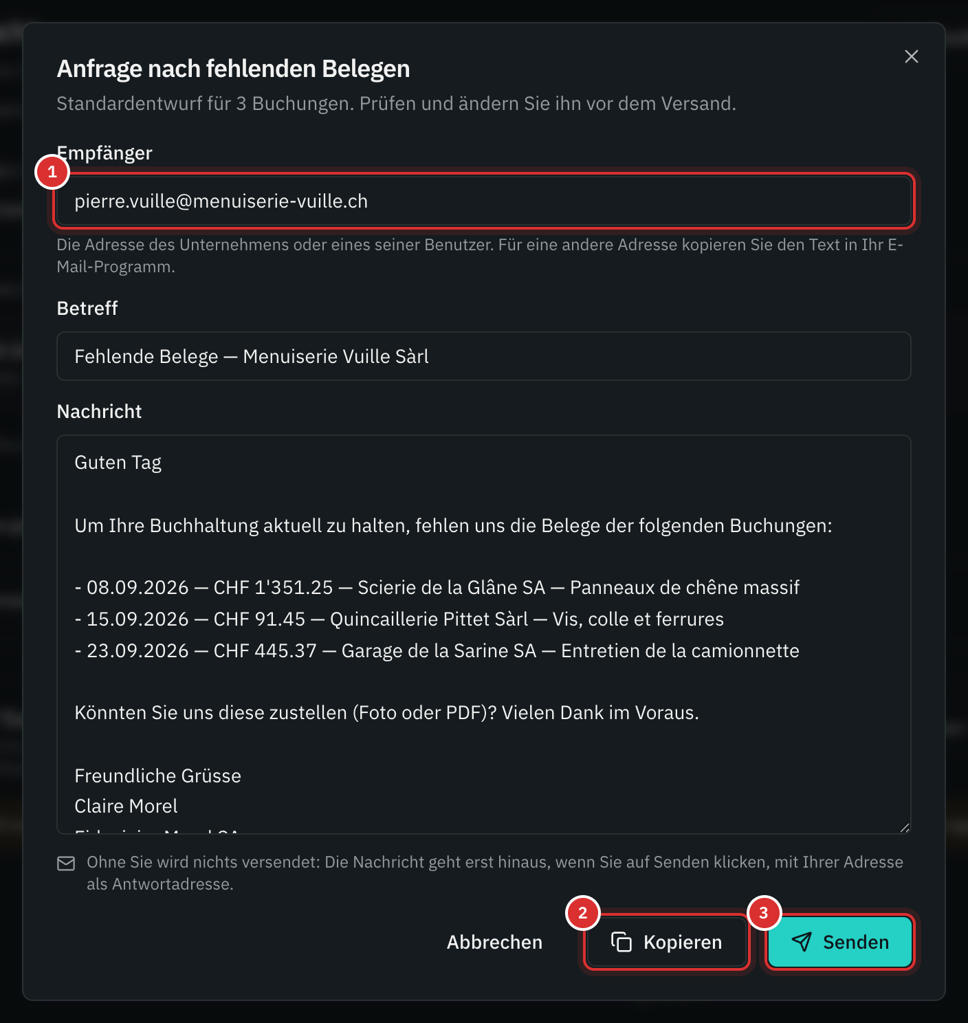 Das Fenster Anfrage nach fehlenden Belegen: Empfänger, Betreff, die Nachricht mit drei Buchungen und die Schaltflächen Kopieren und Senden.