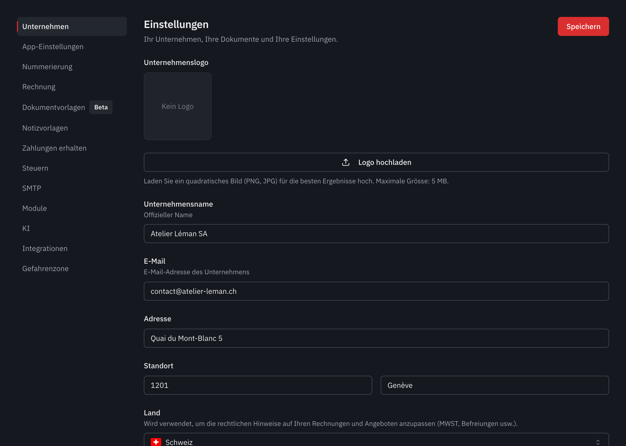 Der Tab Unternehmen in den Einstellungen: Logo, Name, E-Mail, Adresse, Standort und Land.
