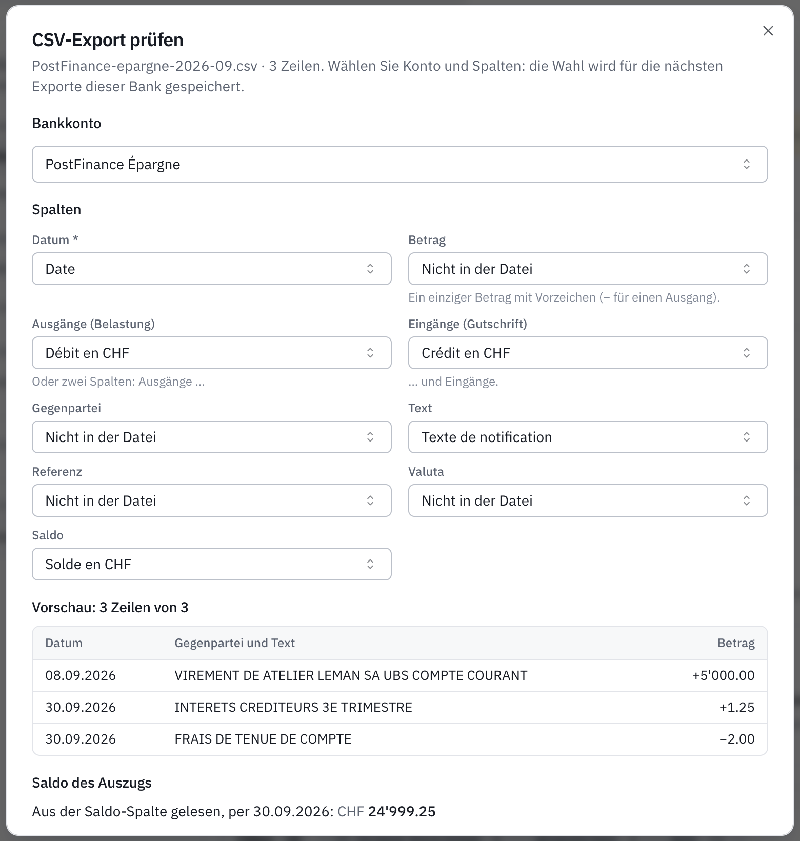Das Fenster CSV-Export prüfen: das Bankkonto PostFinance Épargne, die Spalten Datum, Ausgänge, Eingänge, Text und Saldo, die Vorschau von drei Zeilen und der aus der Datei gelesene Saldo.