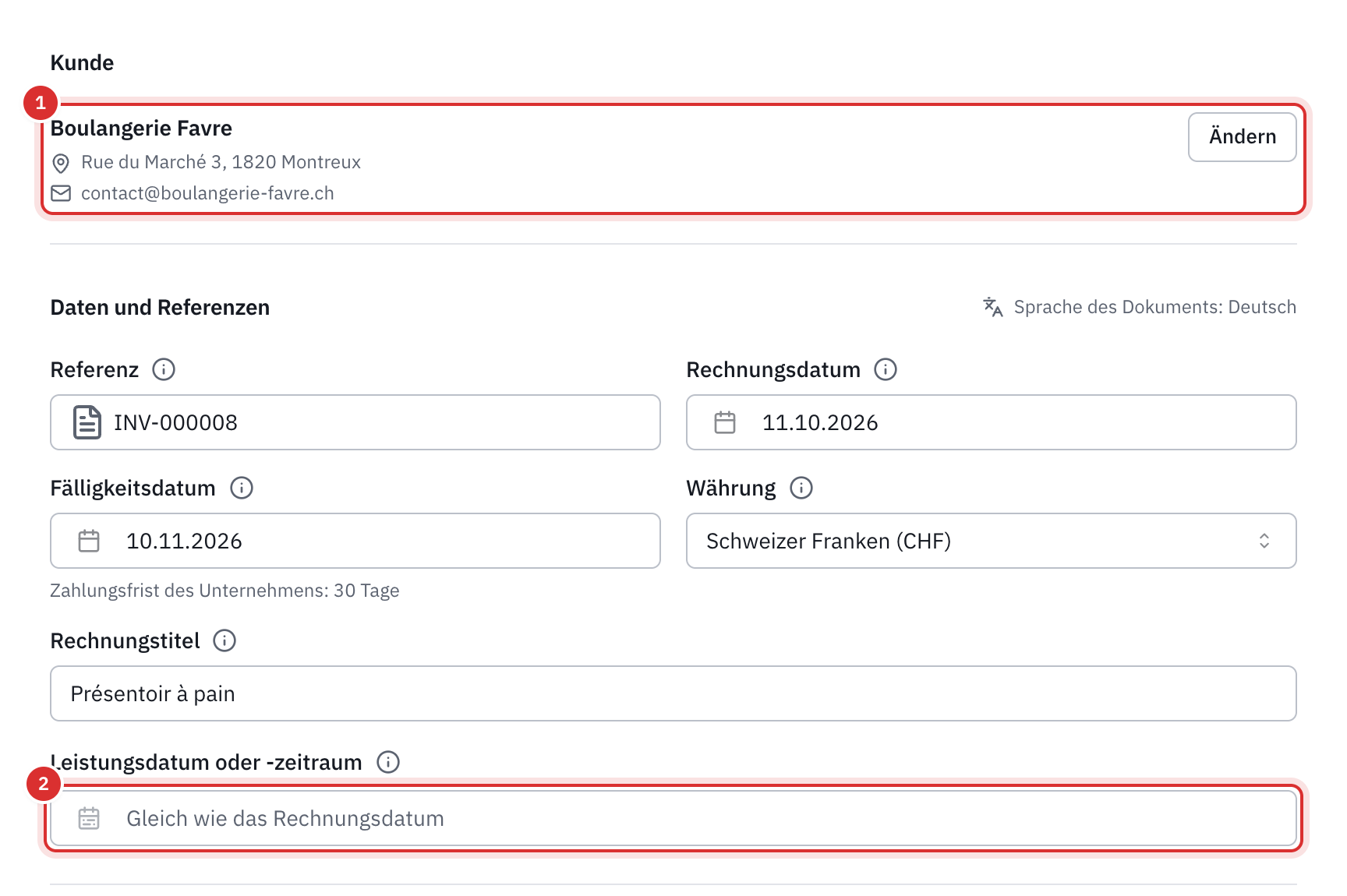 Die Teile Kunde und Daten und Referenzen: der gewählte Kunde mit Adresse, Referenz, Rechnungs- und Fälligkeitsdatum mit der Zahlungsfrist, Währung, Titel und das Feld Leistungsdatum oder -zeitraum.