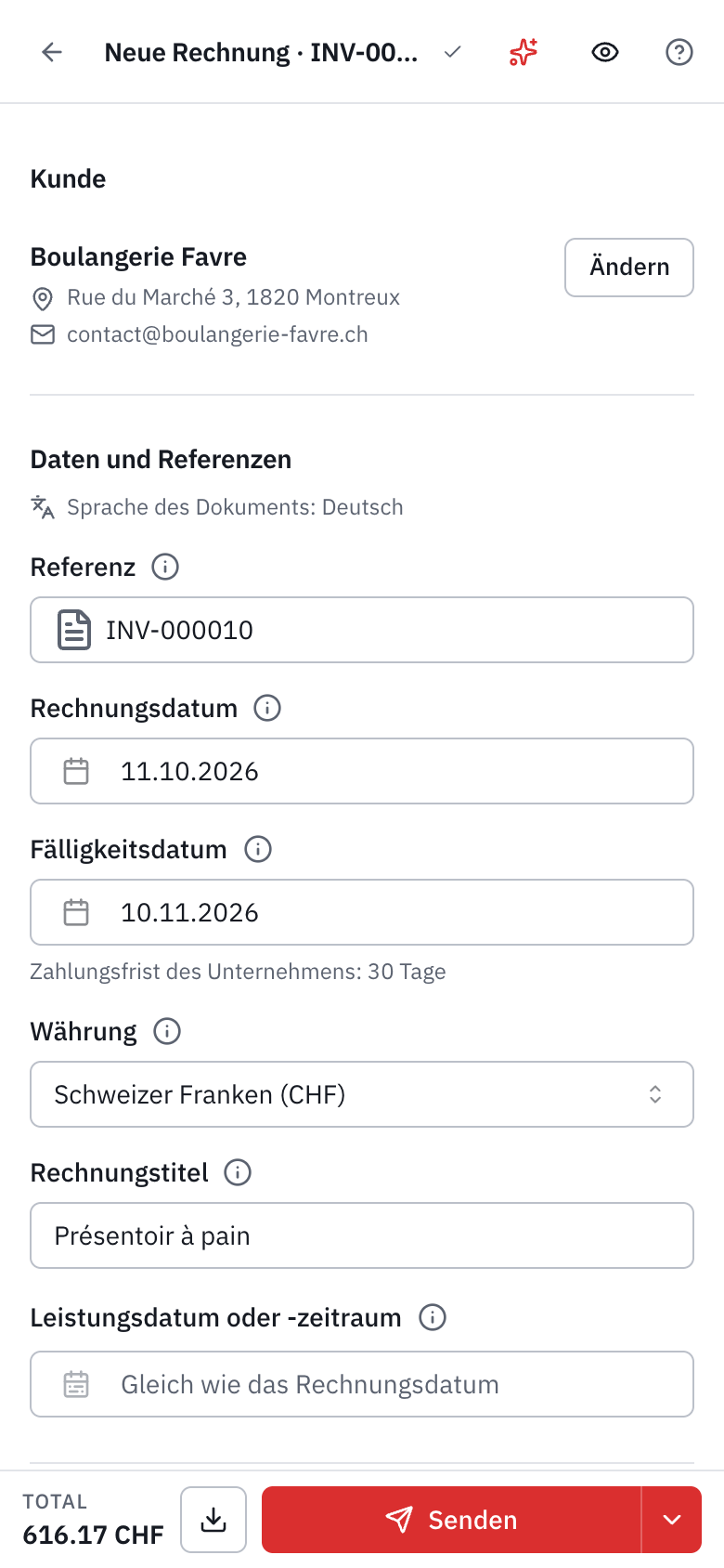 Der Editor auf dem Telefon: Kunde und Daten in einer Spalte, oben das Auge der Vorschau, unten das Total, das Herunterladen und die Schaltfläche Senden.
