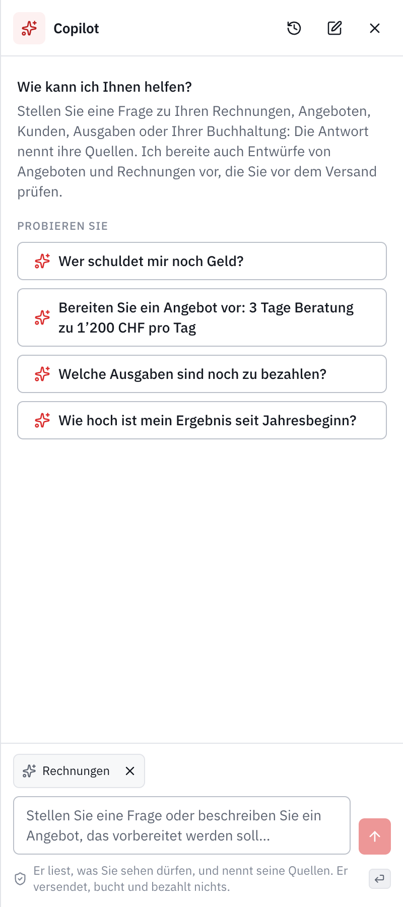 Der Bereich Copilot rechts neben den Rechnungen: Wie kann ich Ihnen helfen?, Fragen zum Ausprobieren, die Etikette der Seite und das Fragefeld.