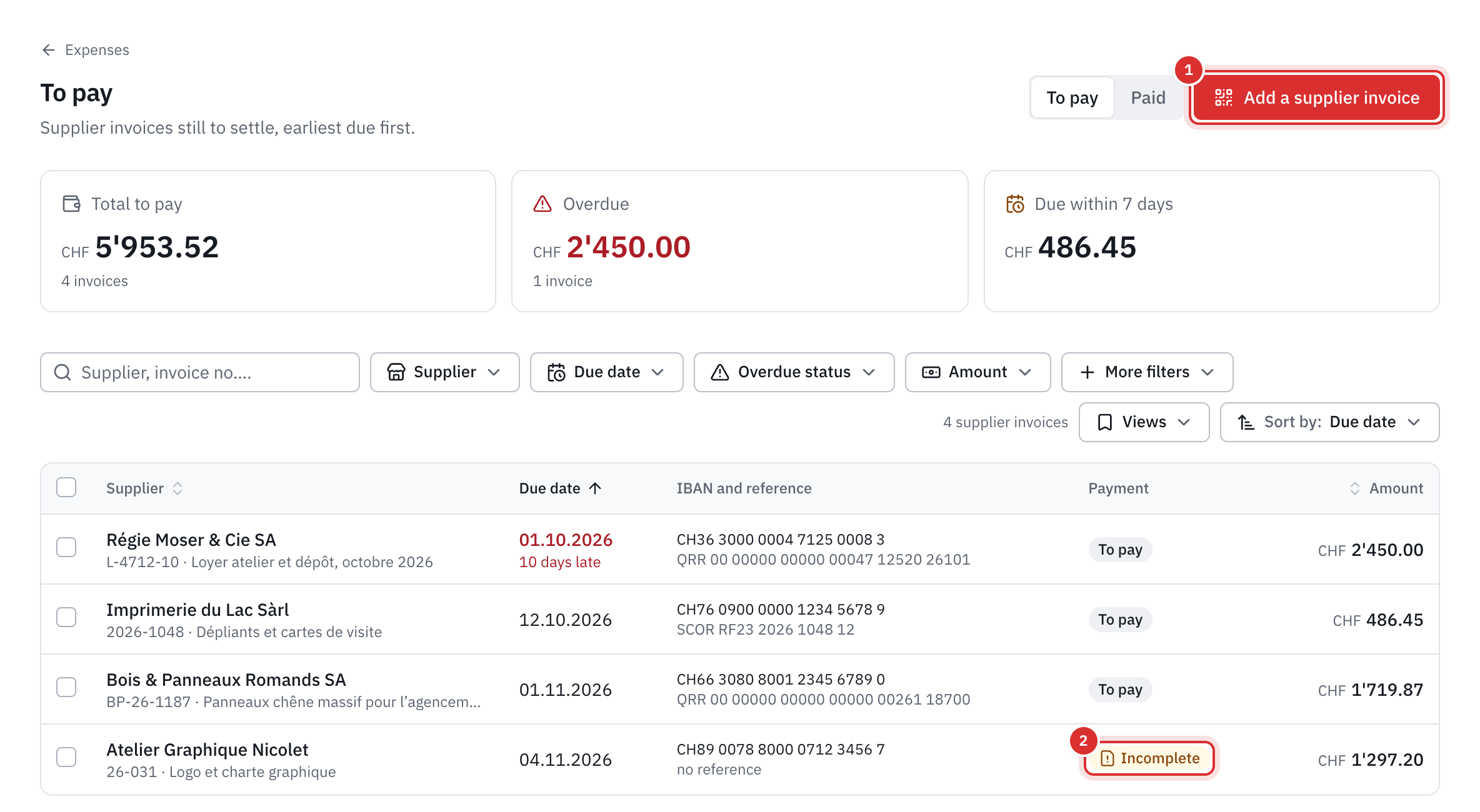 The To pay page: the total to pay, the amounts overdue and due within 7 days, then the invoices with their due date, their IBAN, their reference and their status.