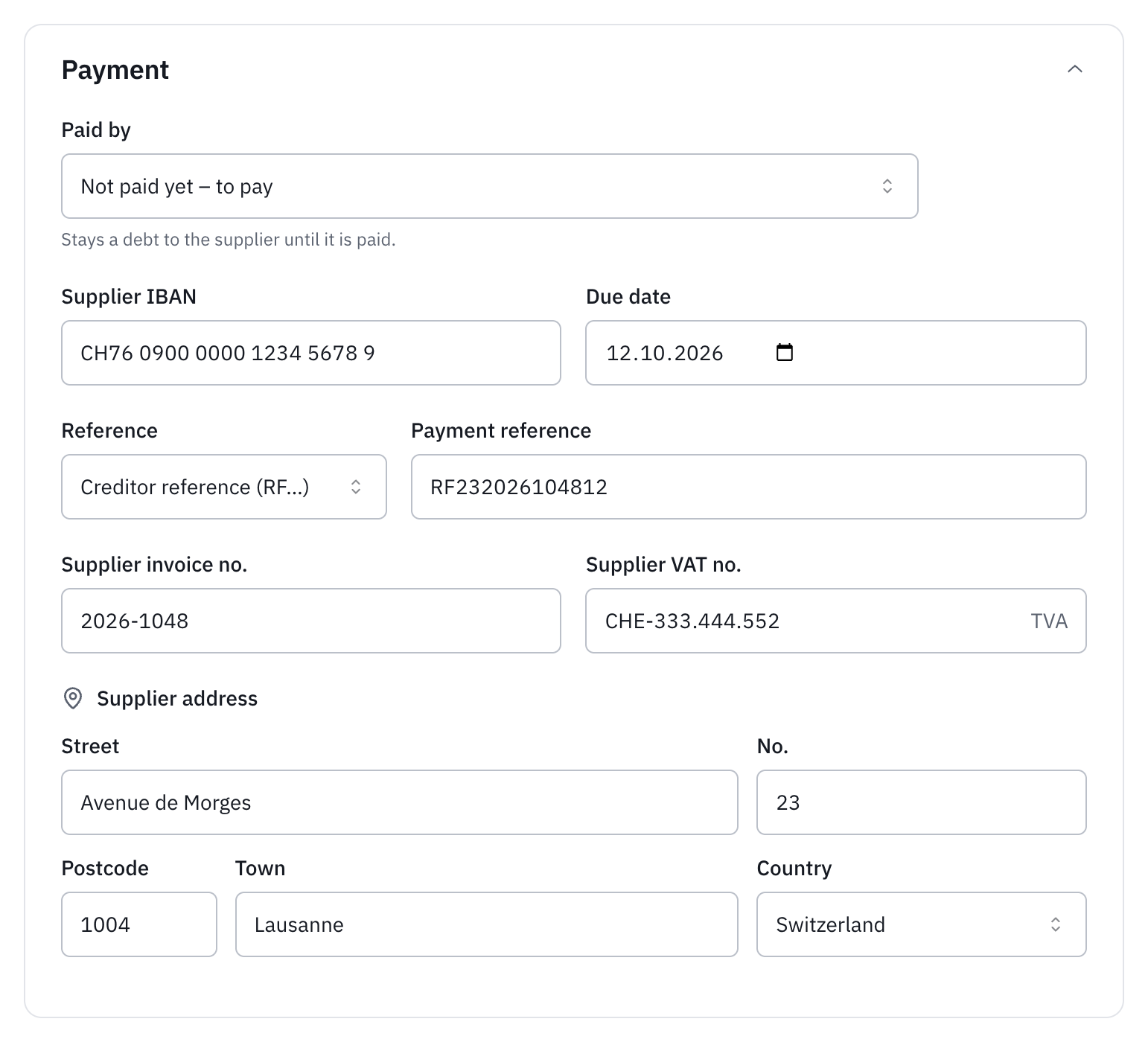 The Payment section of a supplier invoice: Not paid yet – to pay, the IBAN, the due date, the RF creditor reference, the invoice number, the VAT number and the supplier’s address.