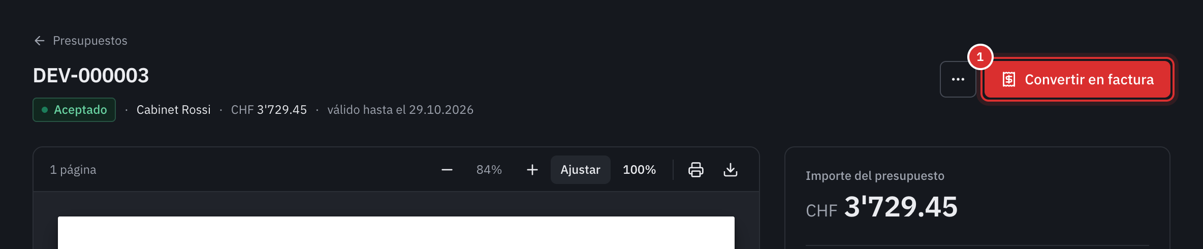 El encabezado de un presupuesto aceptado, con el botón Convertir en factura.