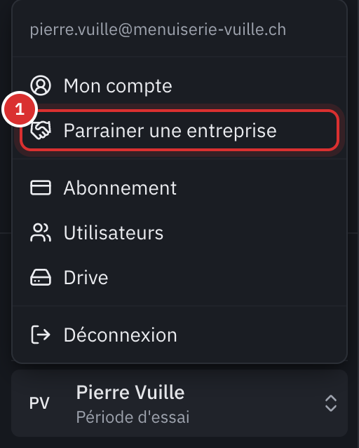 Le menu du compte ouvert en bas à gauche, avec l’entrée Parrainer une entreprise sous Mon compte.