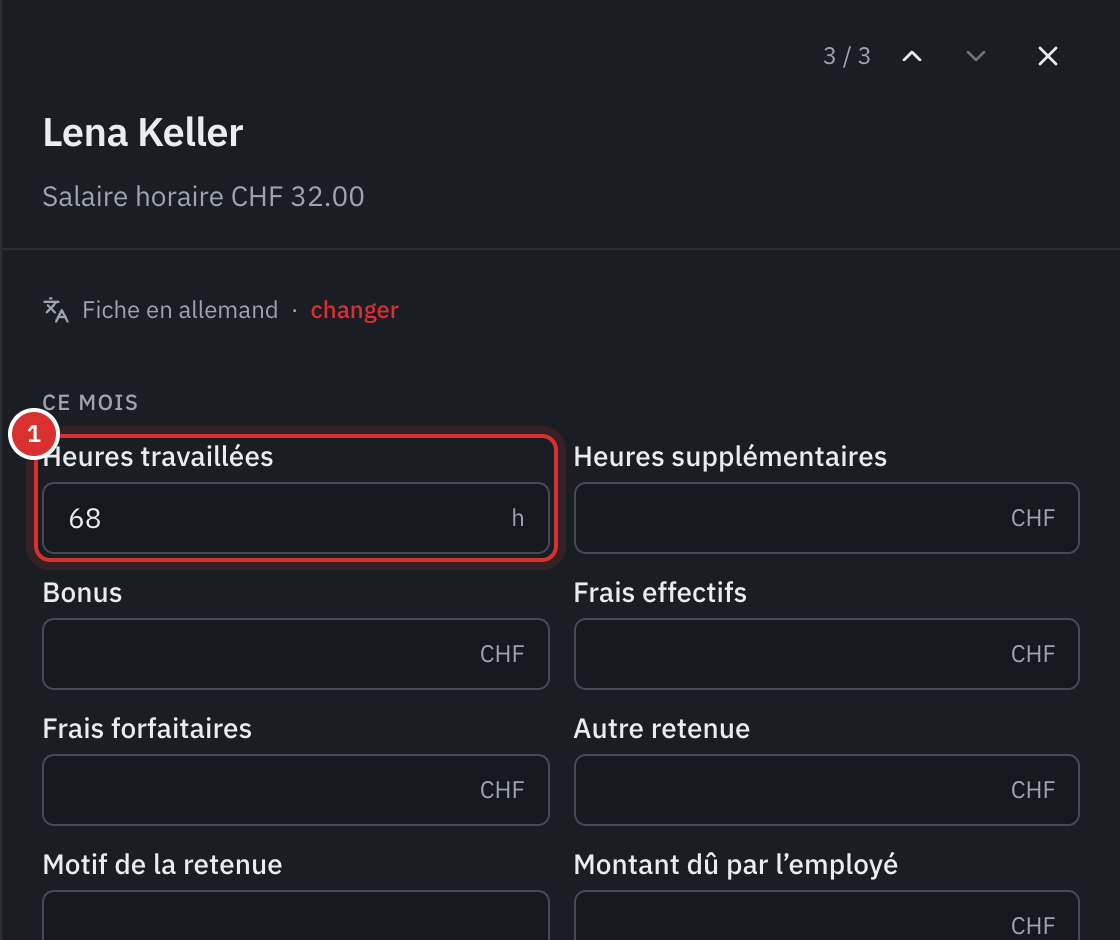 La fiche d’une employée payée à l’heure : les saisies du mois, avec 68 heures travaillées, ses contrôles et sa fiche de salaire.