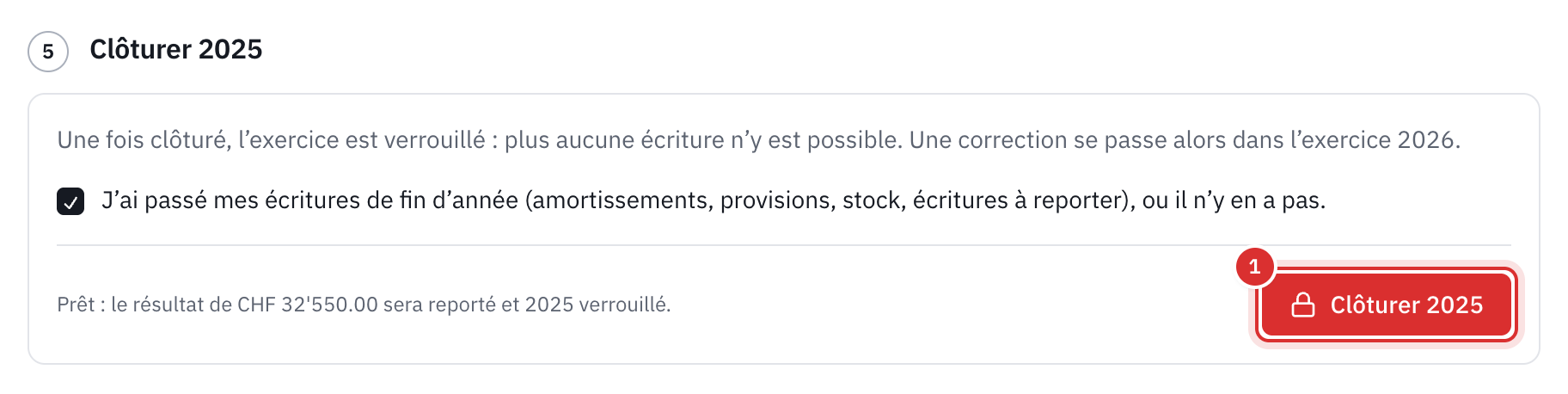 L’étape Clôturer 2025 : la case des écritures de fin d’année cochée et le bouton Clôturer 2025.