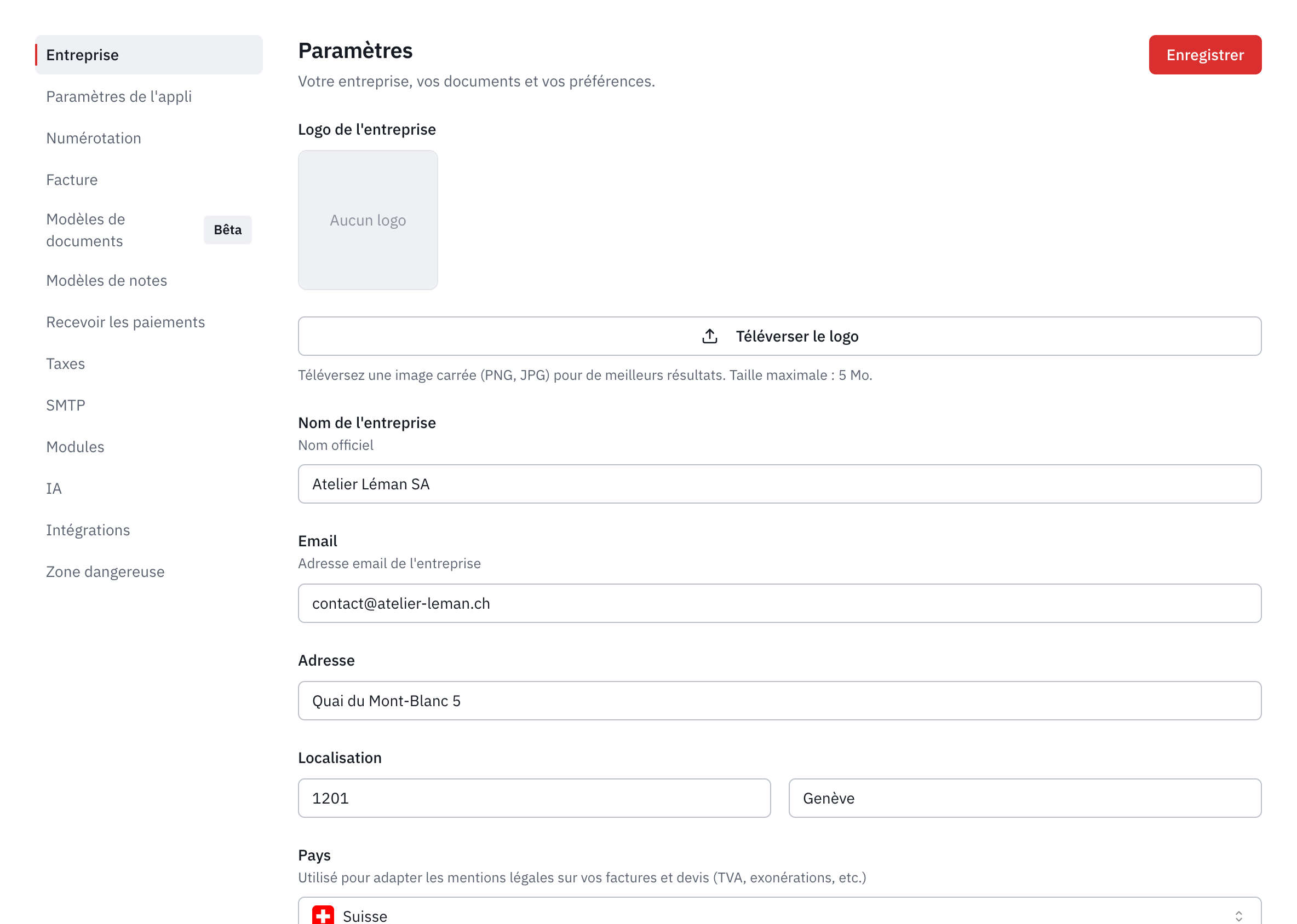 L’onglet Entreprise des paramètres : le logo, le nom, l’e-mail, l’adresse, la localisation et le pays.
