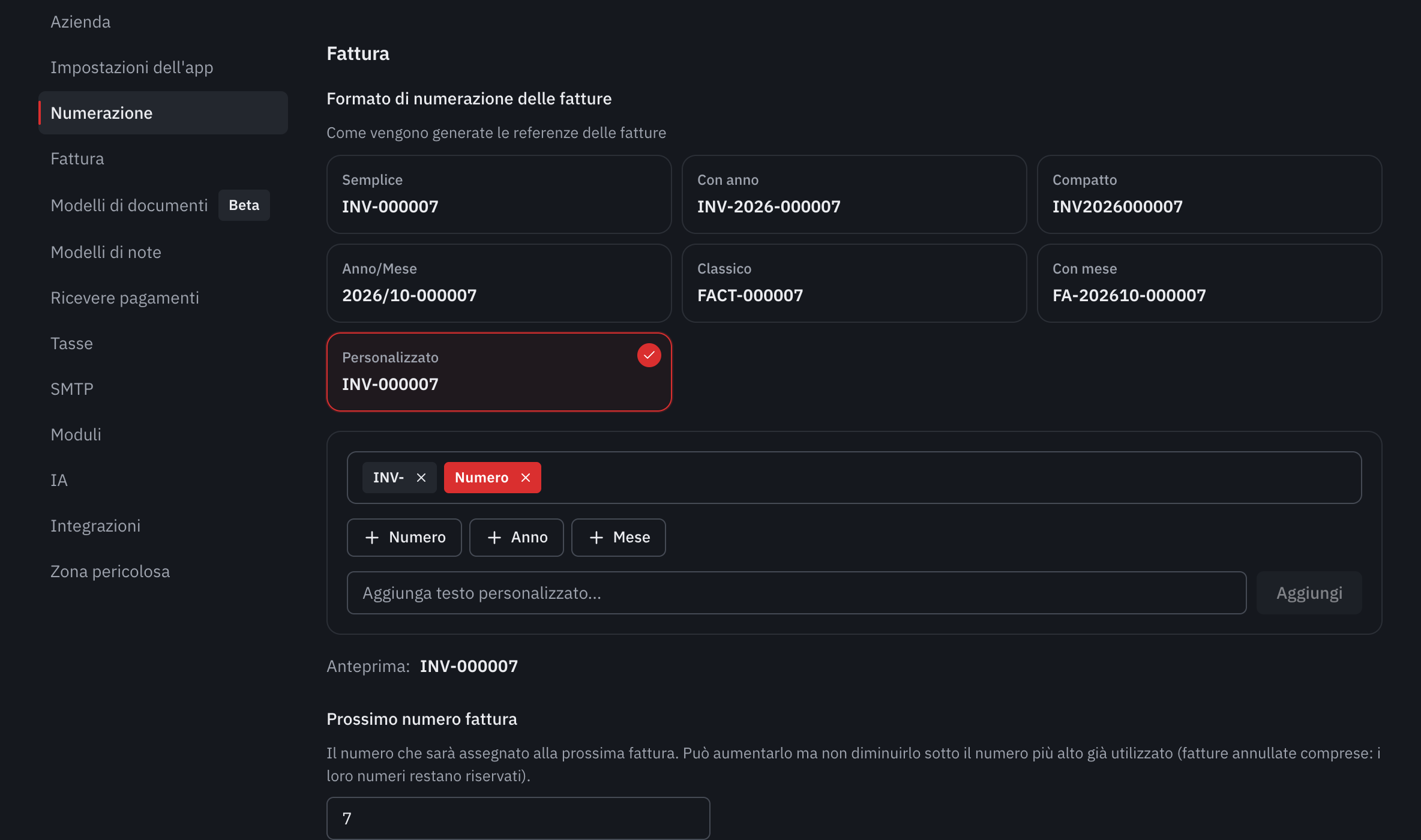 L’editor del formato personalizzato: gli elementi del formato, i pulsanti delle variabili e il campo di testo.