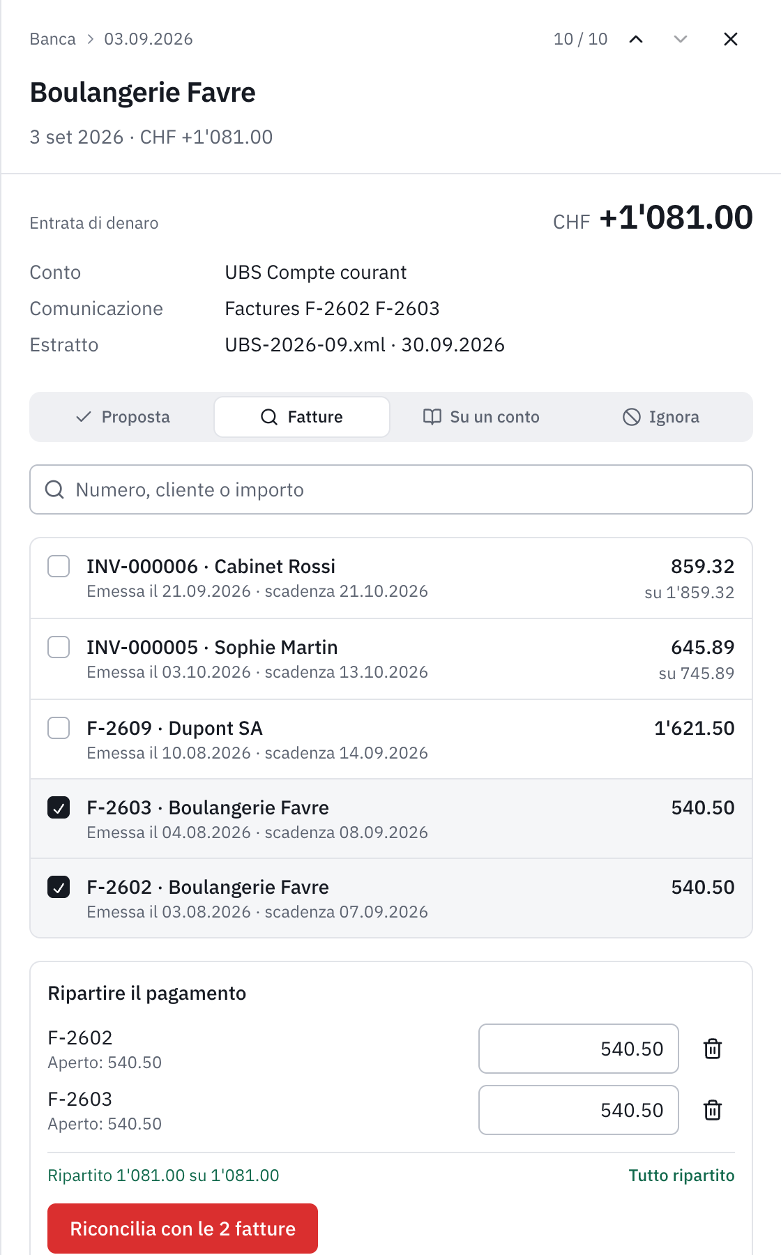 La scelta Fatture: F-2603 e F-2602 della Boulangerie Favre selezionate, il pagamento ripartito, 540.50 ciascuna, e il pulsante Riconciliare con le 2 fatture.