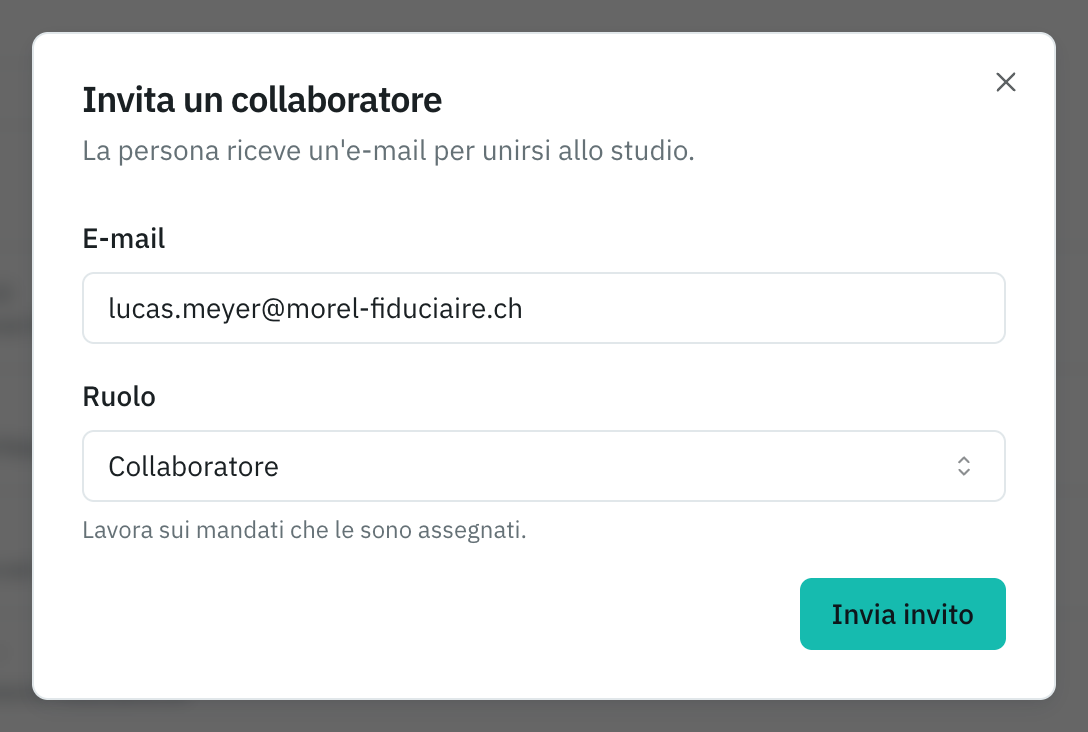 La finestra Invita un collaboratore: l’e-mail, il ruolo Collaboratore e il pulsante Invia invito.