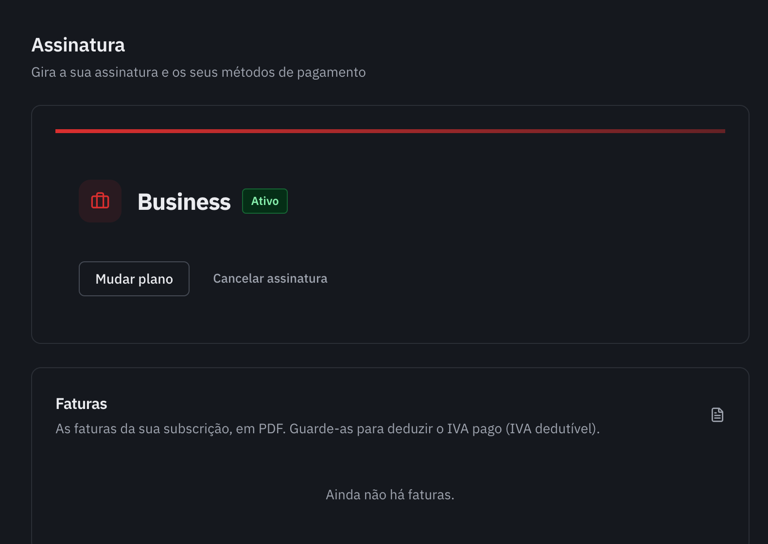 A página Assinatura: o plano ativo, os botões Mudar plano e Cancelar assinatura, e o histórico de pagamentos.