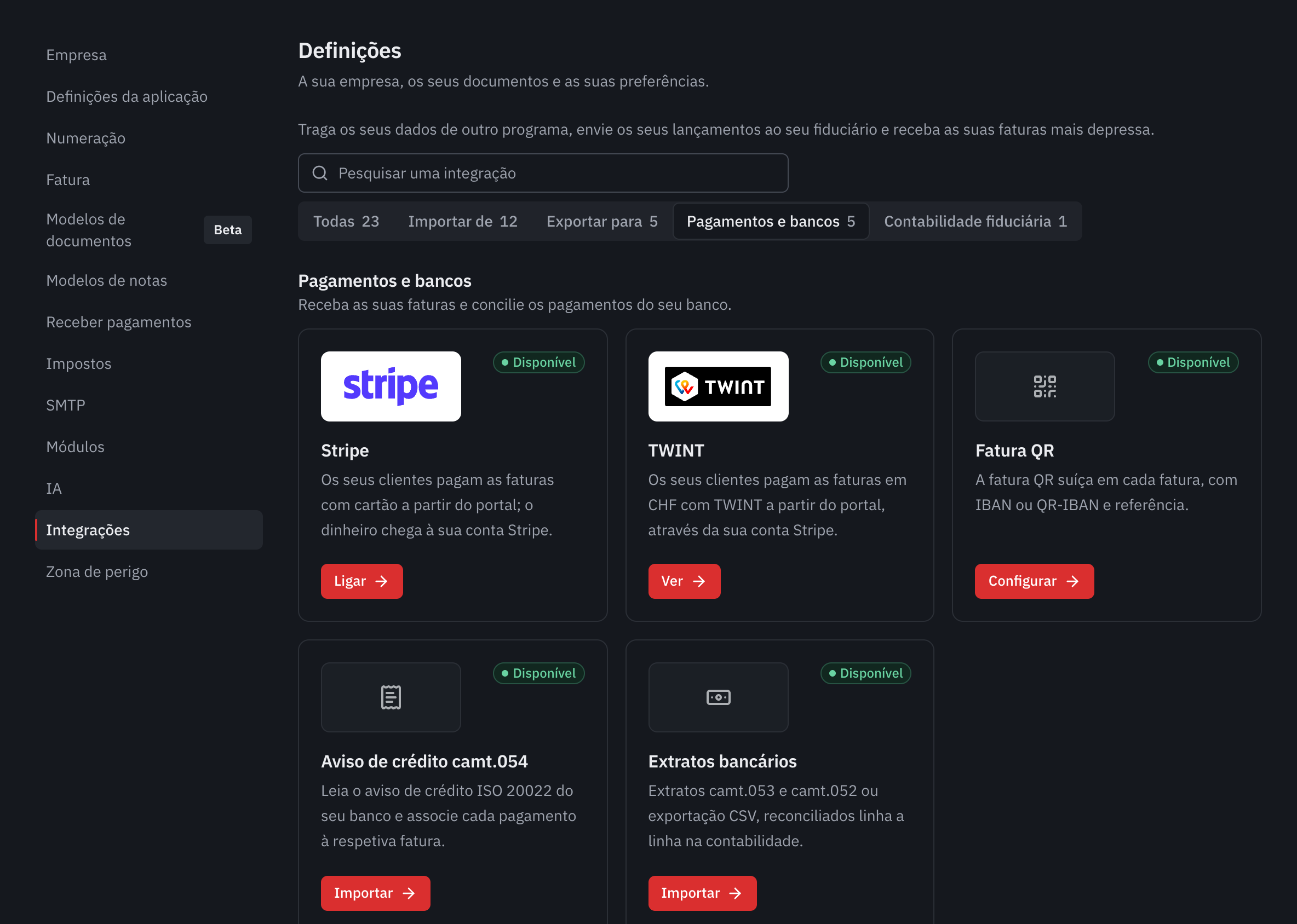 A categoria Pagamentos e bancos: Stripe, TWINT, fatura QR, aviso de crédito camt.054 e extratos bancários.