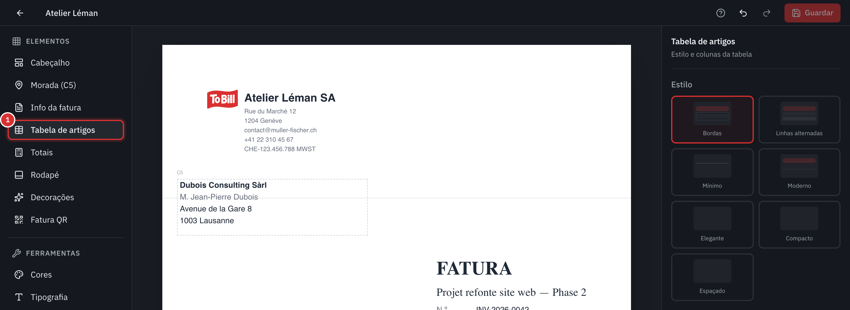 O editor de modelos: os elementos à esquerda, a pré-visualização da fatura ao centro, as definições da tabela de artigos à direita.