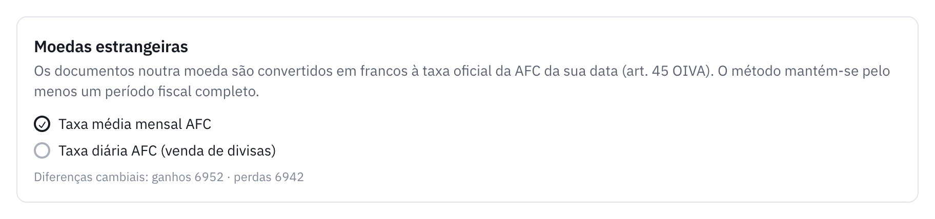 O cartão Moedas estrangeiras das definições: a taxa média mensal da AFC escolhida, a taxa diária como opção e as contas de diferenças cambiais.