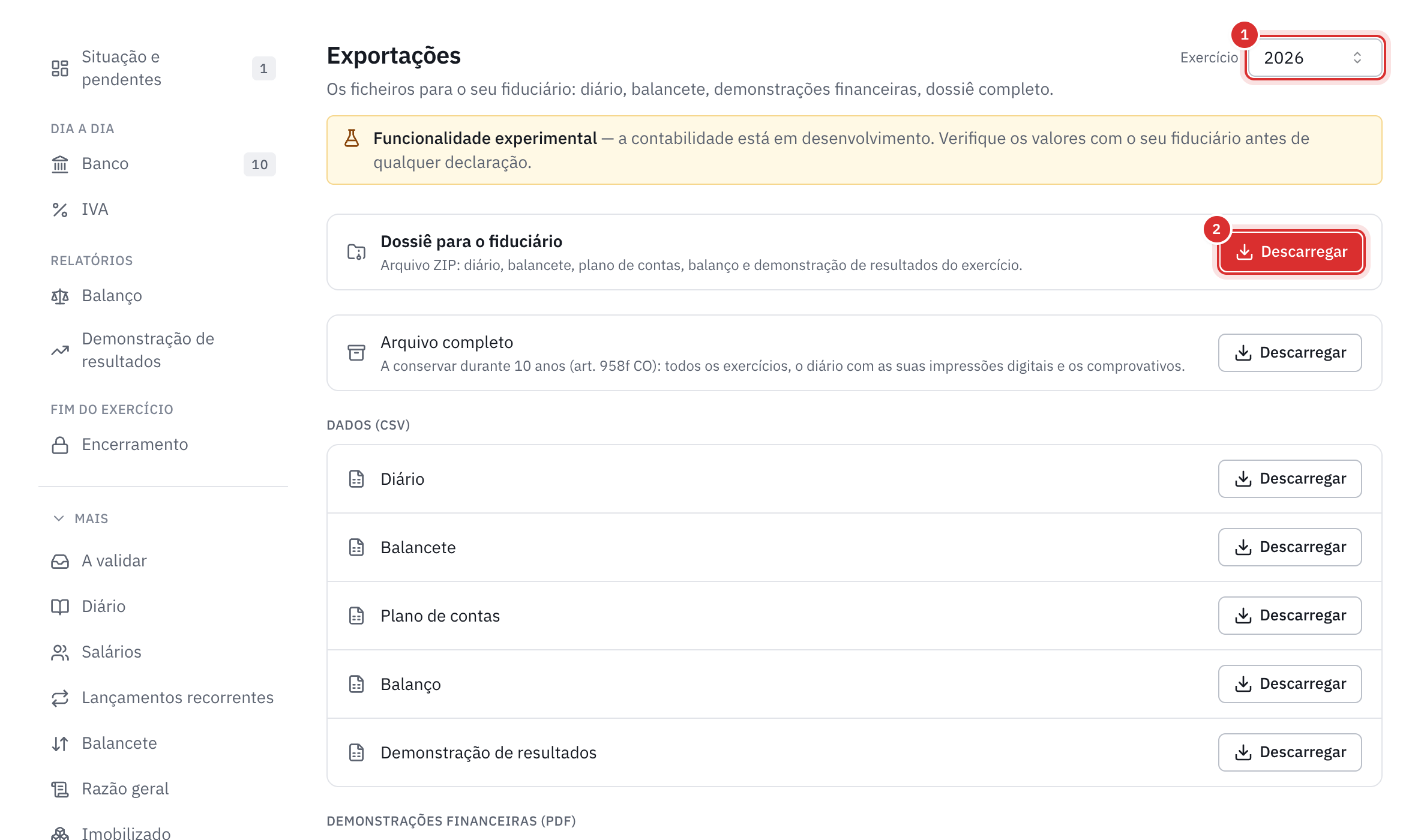 A página Exportações: a escolha do exercício, o dossiê para o fiduciário, o arquivo completo e os dados em CSV.