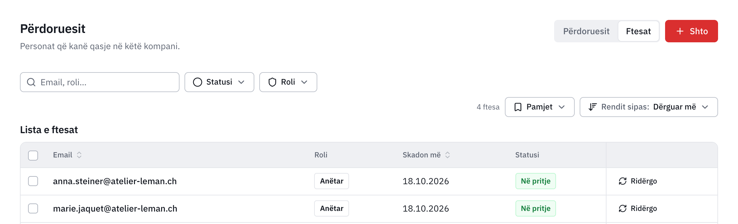Lista e ftesave: e-maili, roli Lexues, data e skadimit, statusi Në pritje dhe butoni Ridërgo.